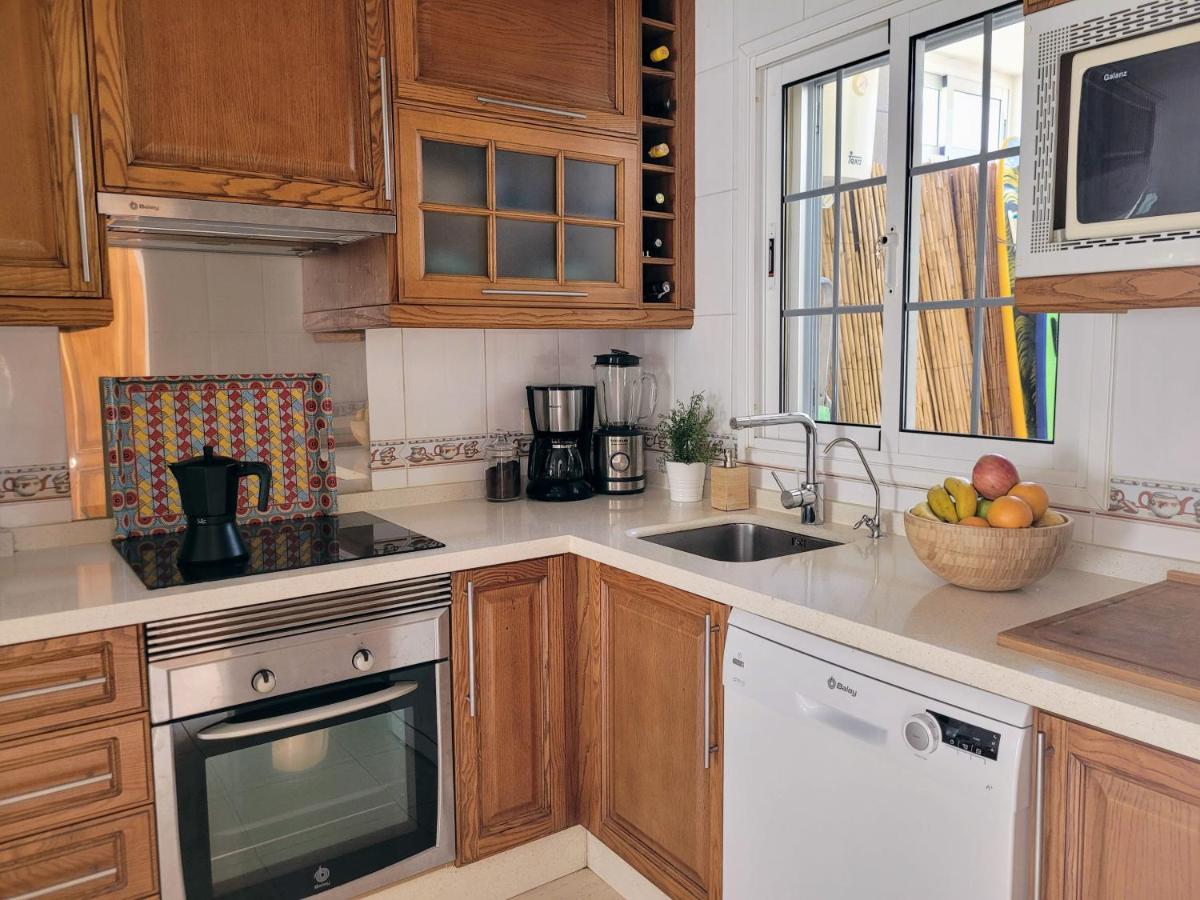Casa Del Mar - Cozy Beach House El Médano Екстериор снимка