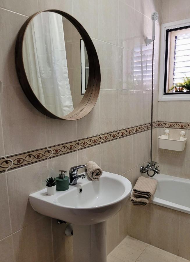 Casa Del Mar - Cozy Beach House El Médano Екстериор снимка